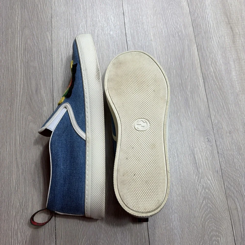 GUCCI Kura Slip On Shoes Chambray Denim Velour Logo Loafers Mens Size 10 Rare!